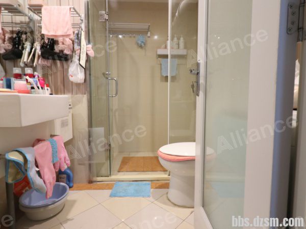 b85abc8cc7471bc68d2c2c2ea2a6942b-002 (1).jpg