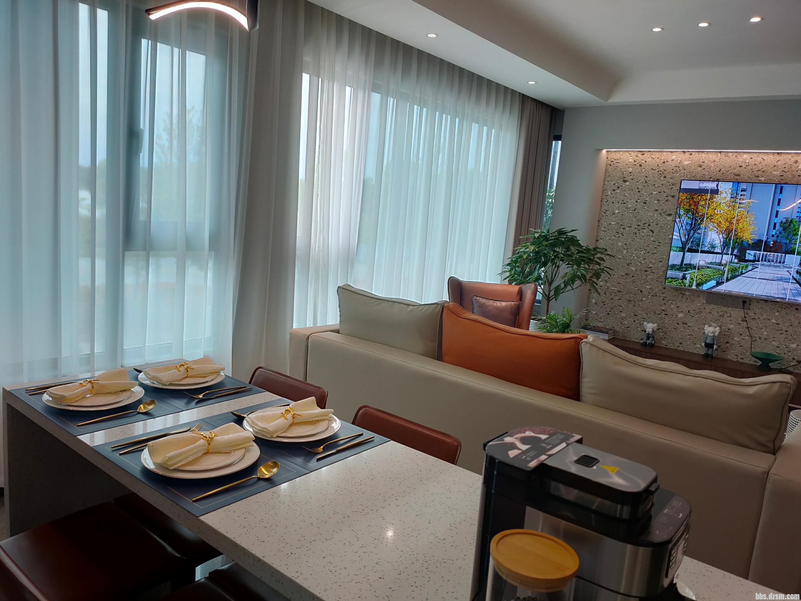 105549s5v155t9tyoo53t1 - ����.jpg