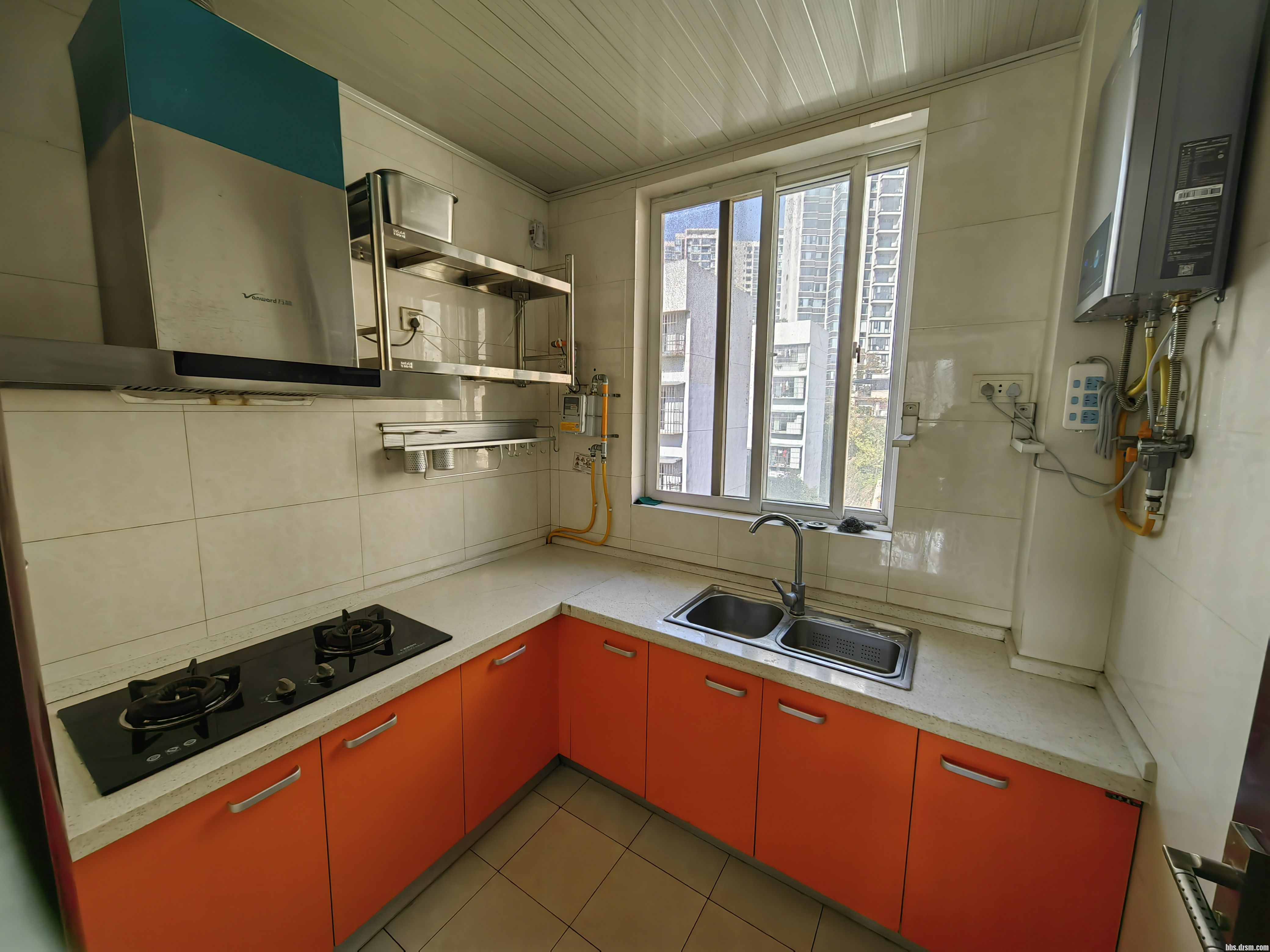 �������һС�����Ҷ������ݳ��⣬����������ϵ��