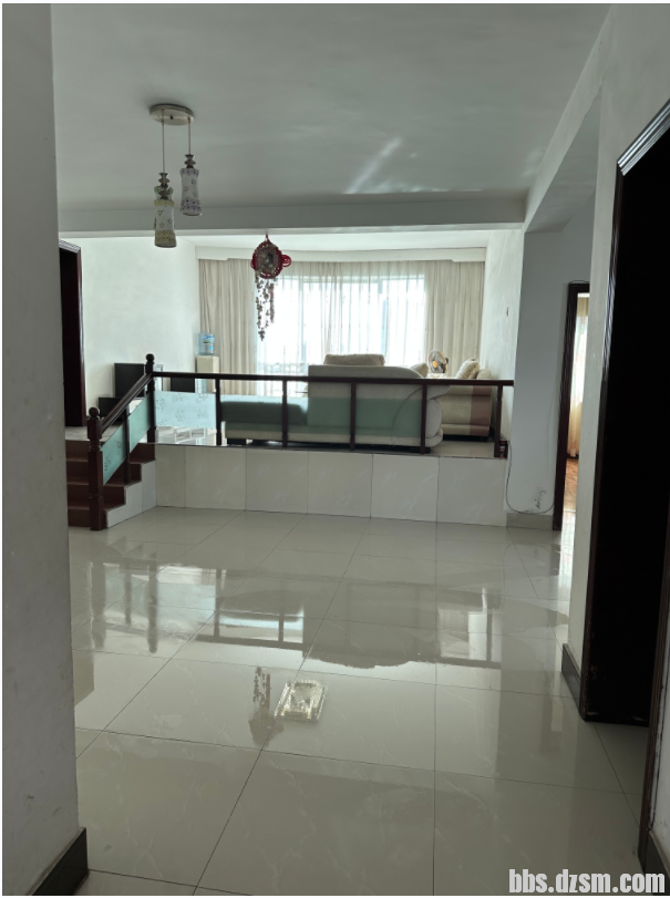 �Ϻӹ㳡�����ҳ���