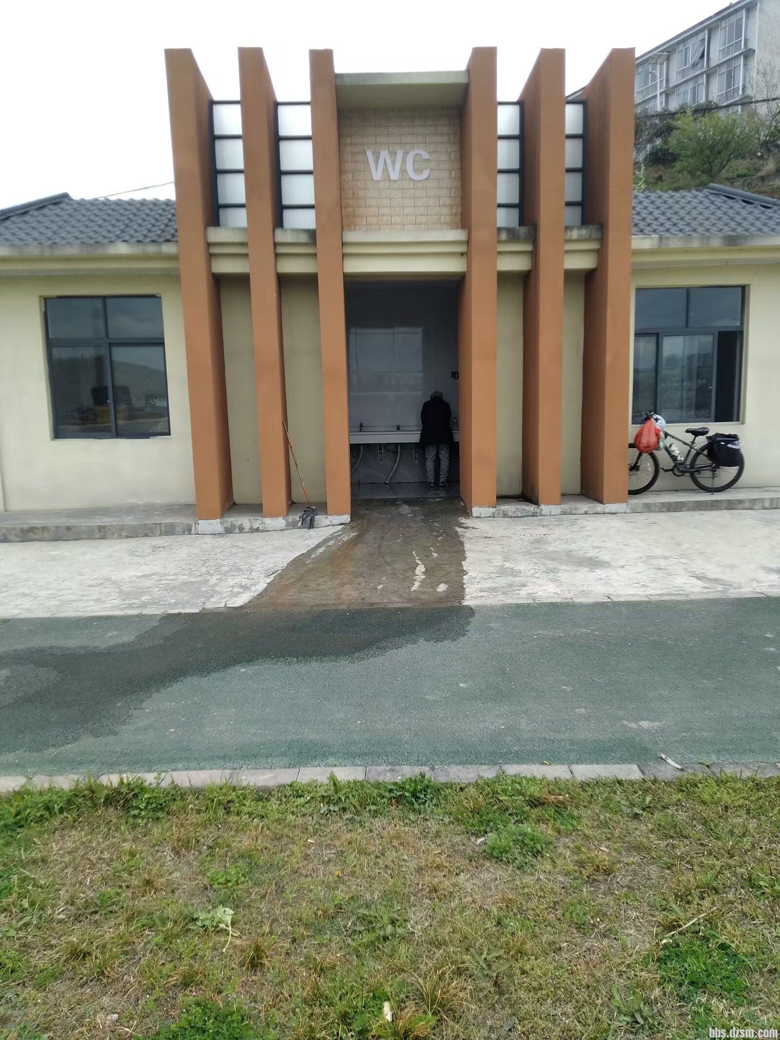 ��ʯ�̼�����������ίԱ�ᵳȺ���������µĹ������˸��������ϴ��ϴҰ�����