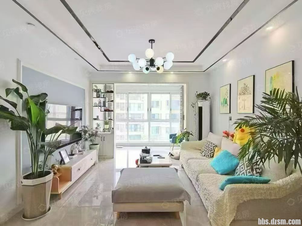 ��������ƳǾ�װ2���ң�������λ����50��㼱��