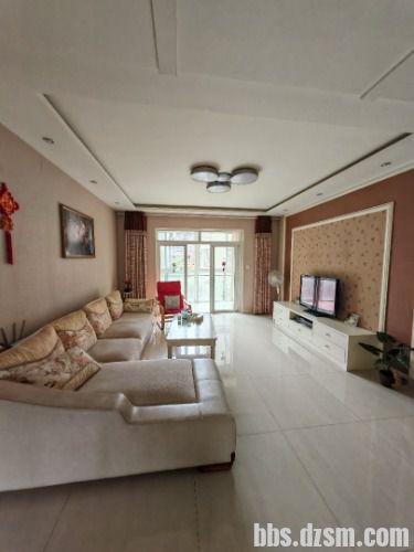 �Ϻ����С��������˫��50��