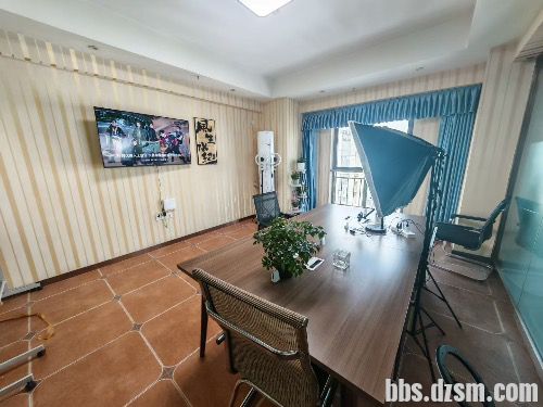 �����������ײ���������