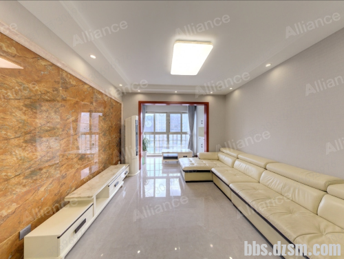 ���Ӷ��� ���ݶ�·���ɵ���С��  3��2�� 70��+   ¥���