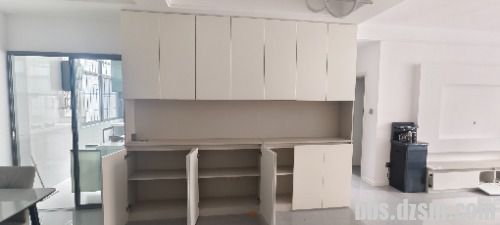 ס��
