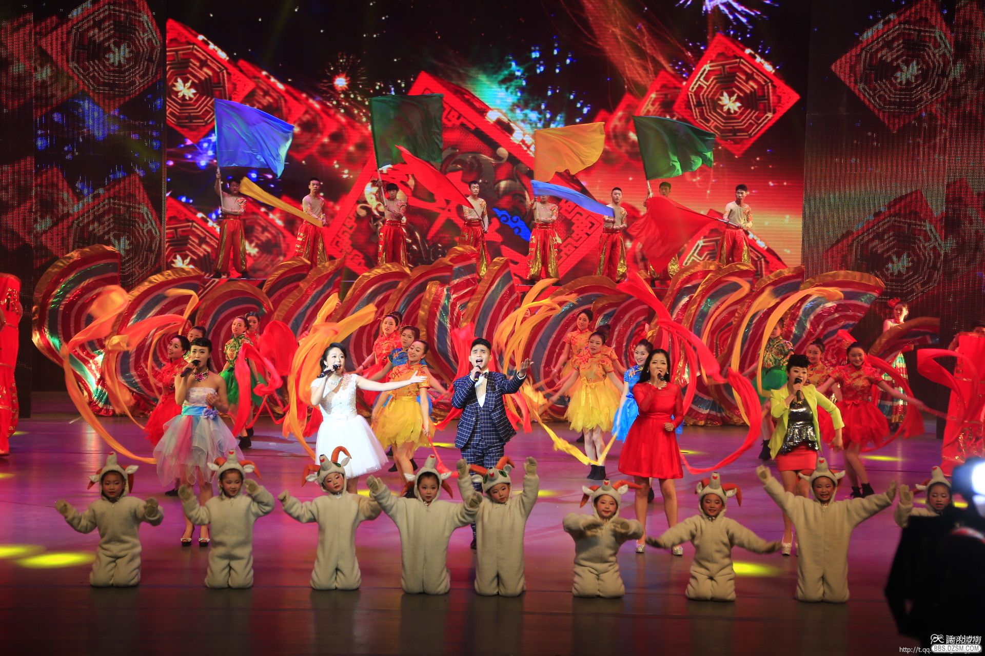 2015年广元春晚现场图文直播